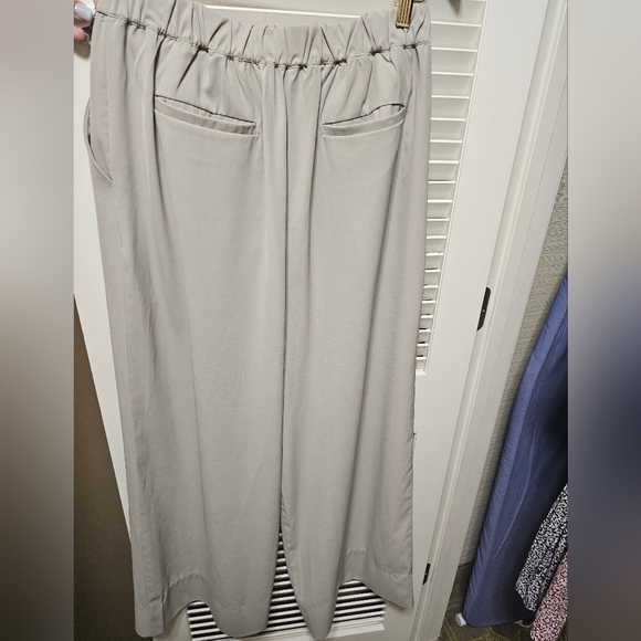 MODERN CITIZEN Pant - Picture 4 of 4